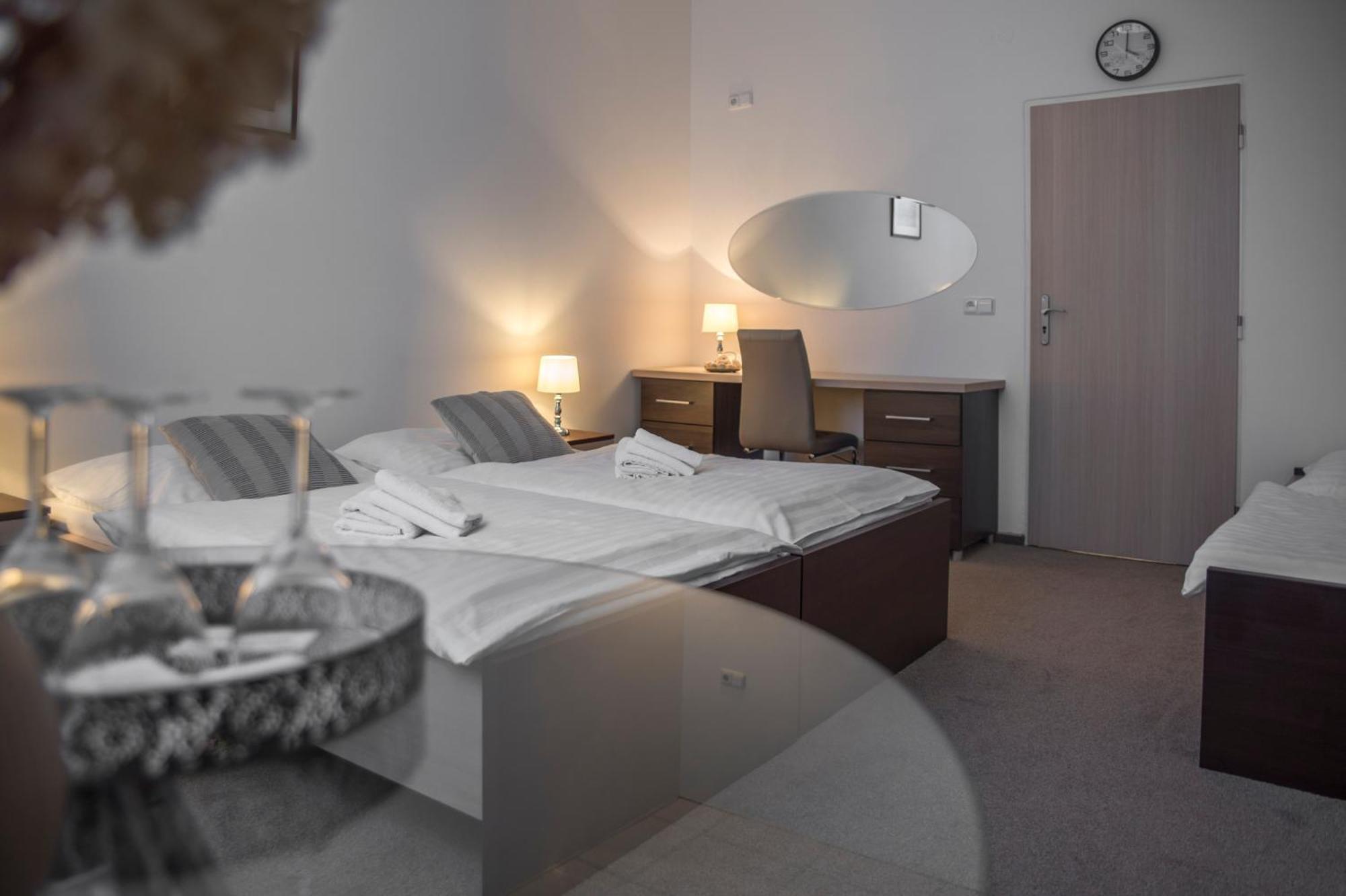 Classic Apartmany Trinec Eksteriør bilde